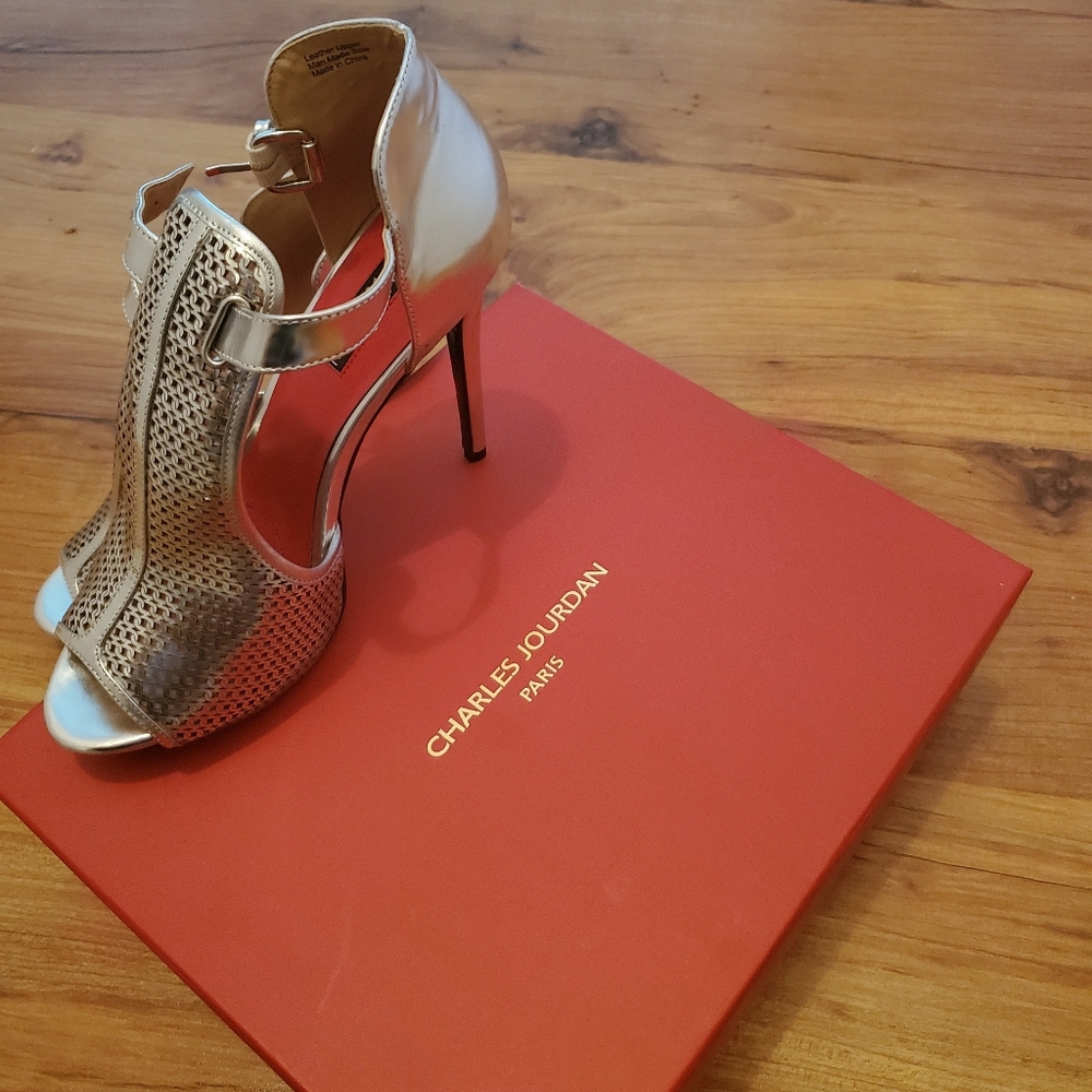Shoes.